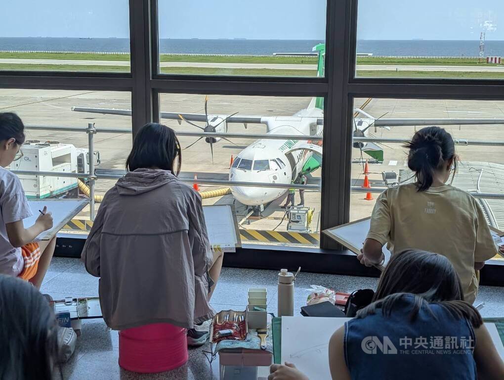 金門航空站飛安宣導 邀在地學生參加培養安全意識