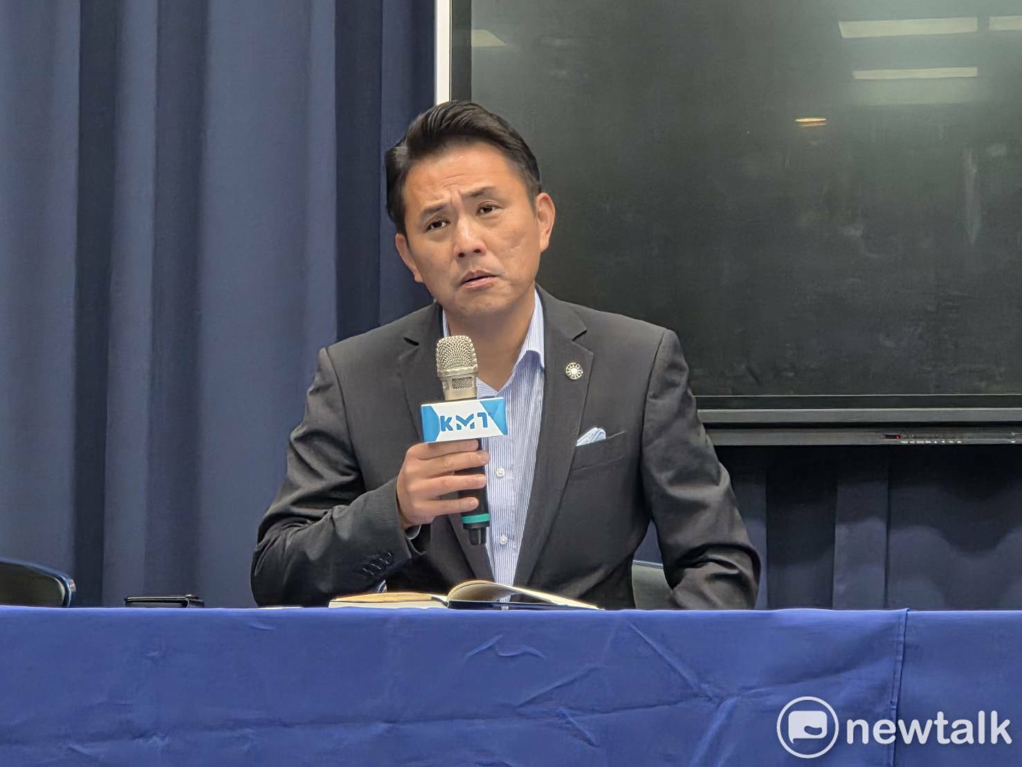 政院籲普發現金別排擠社福 國民黨轟自創假議題、對稻草人猛打