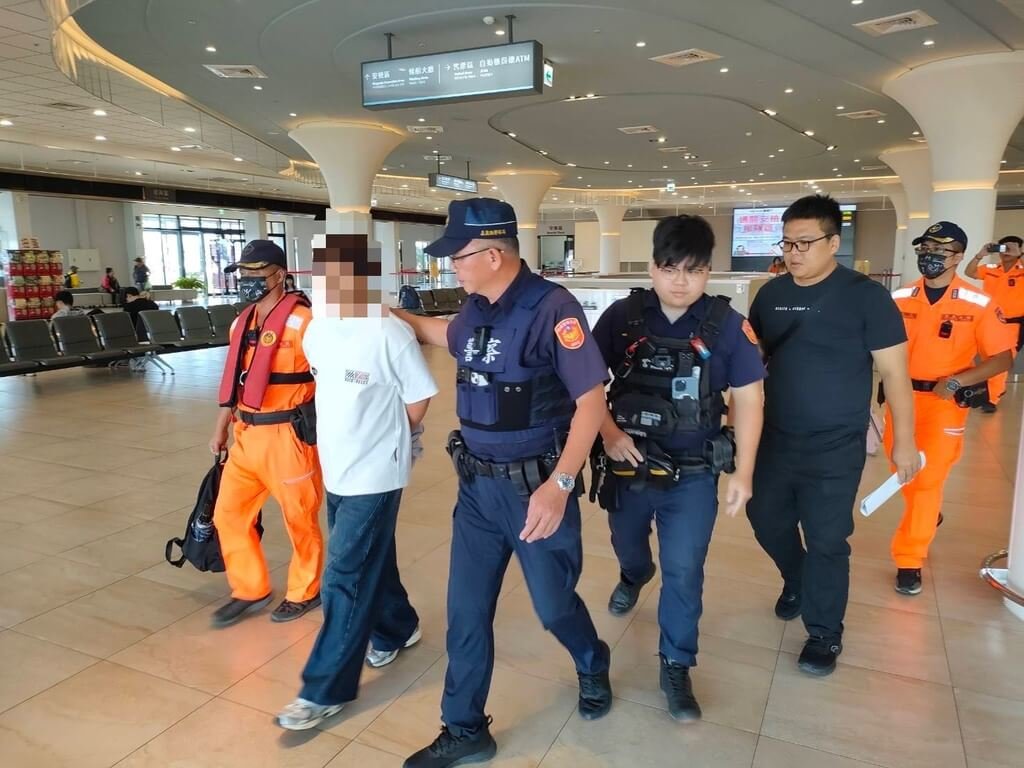 通緝犯現身布袋港欲搭船前往澎湖 海巡會同警方逮人