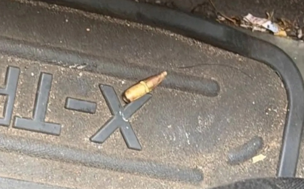 彈殼突飛進台中清潔車內嚇壞隊員!十軍團查證中