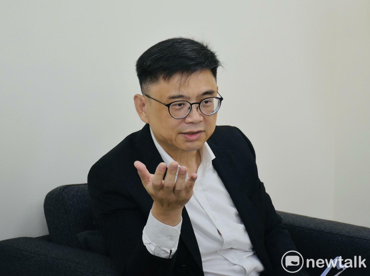  民進黨高雄市長候選人賴瑞隆接受新頭殼專訪。 圖：孫家銘/攝 