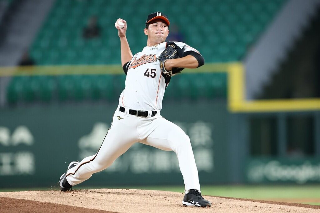 不想讓陳鏞基太早退休 獅隊周彥農7局優質先發奪首勝