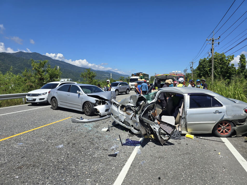 祖孫三代出遊花蓮遇車禍 1死5輕重傷