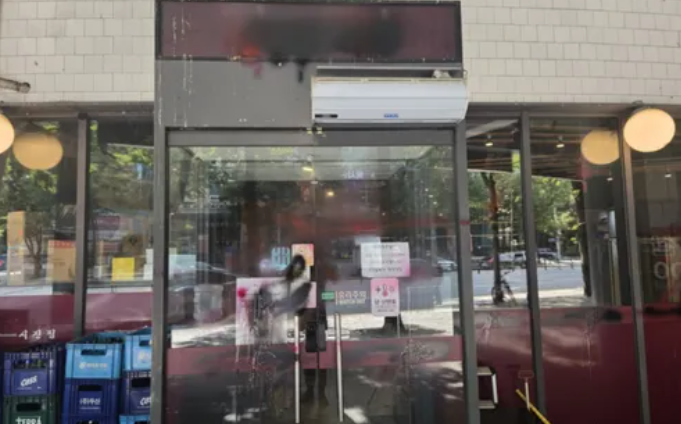 4中國人破壞南韓餐廳「習近平」急返中 矢板明夫:跨境施暴打了就跑