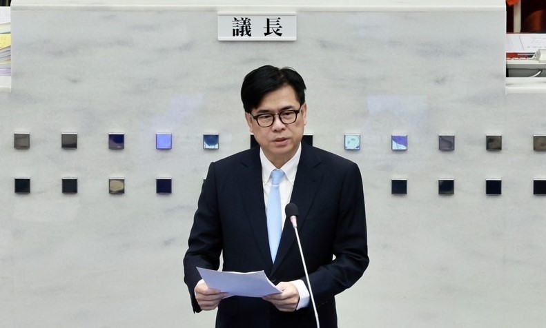 陳其邁市長畢業成績亮眼 最新民調施政滿意度近八成五