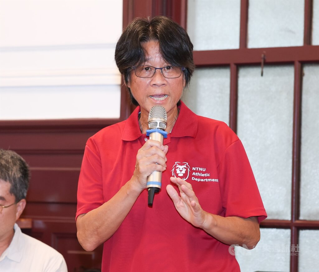 台師大女足案 周台英涉詐欺侵占52萬遭訴、被控強迫抽血不起訴
