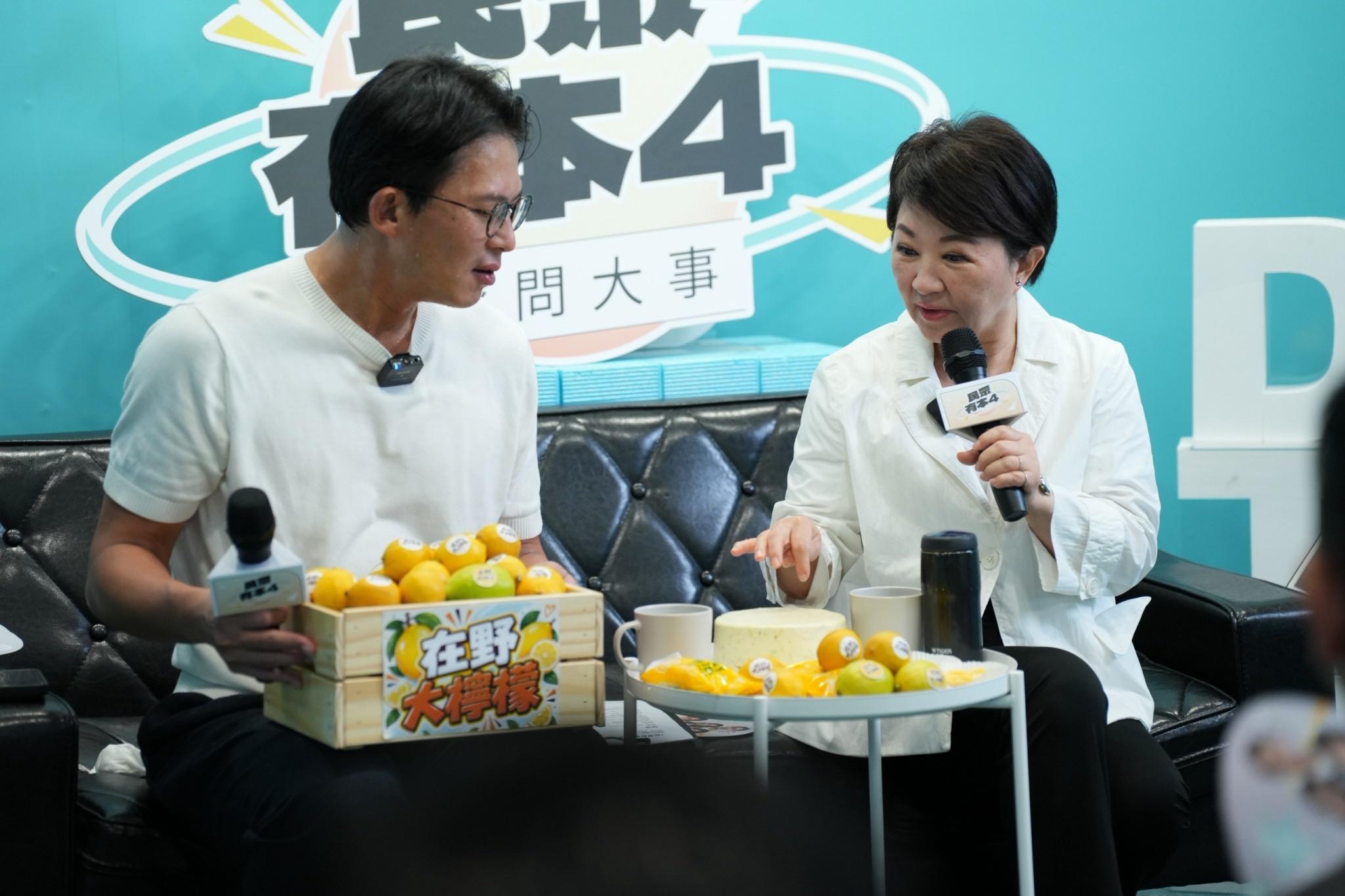 F-16V首批將抵台 黃國昌批導航、彈藥未到位:如上戰場沒穿防彈背心
