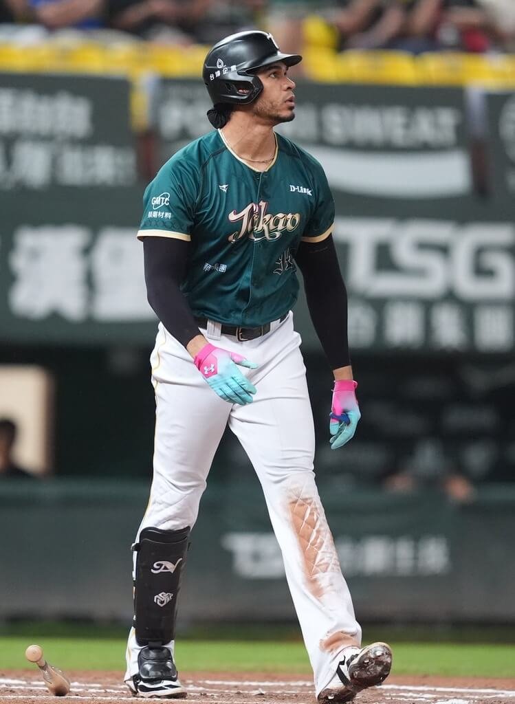 雄鷹擊退桃猿 幫兄弟點亮下半季封王魔術數字M2