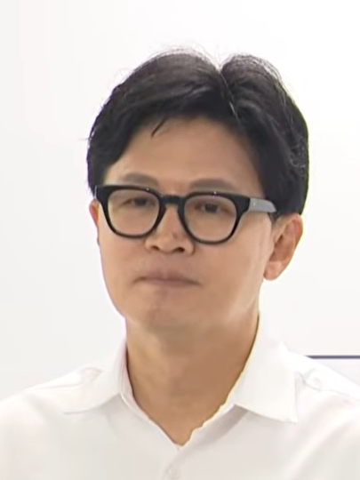 韓國民調:李在明支持率跌到新低 無黨籍韓東勛最適合下屆總統