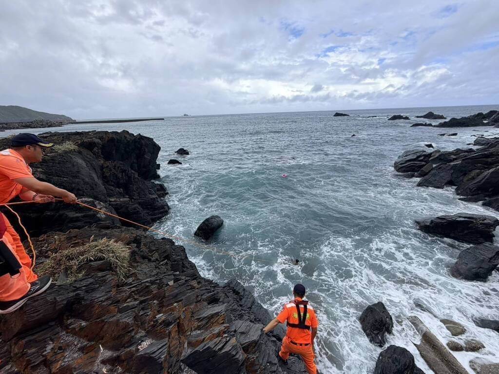 男童宜蘭南方澳溺水 海巡馳援救起送醫