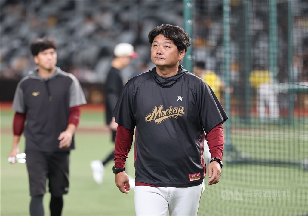 桃猿例行賽終戰吞敗獲選秀榜眼籤 曾豪駒為戰績不佳致歉