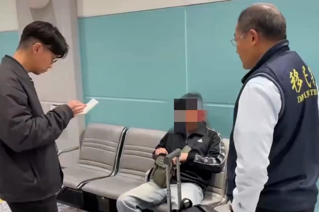中國男子持變造韓國護照 桃機轉機遭識破攔阻