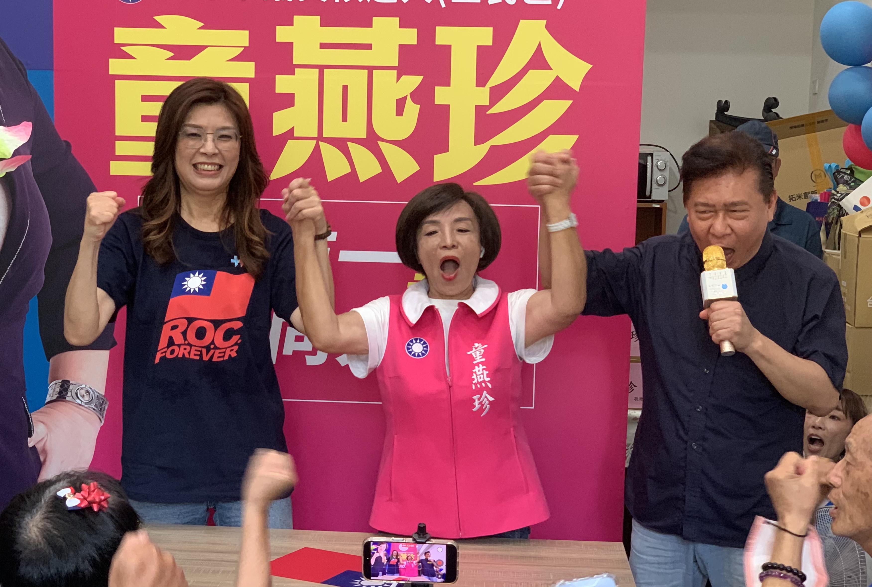 鄭麗文高雄輔選首站挺童燕珍 三民區成藍營擴席關鍵戰區