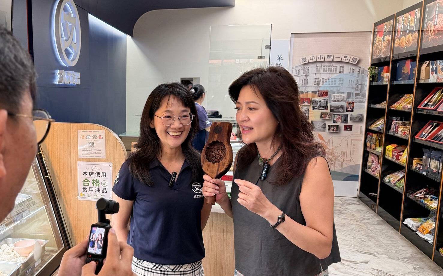 糕餅老街變身自媒體!台中自由路商圈主委化身短影音主角吸眼球