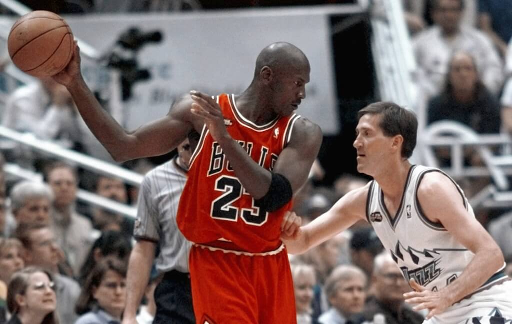 喬丹1998年NBA冠軍賽球衣逾4億賣出 創籃球紀念品最高價