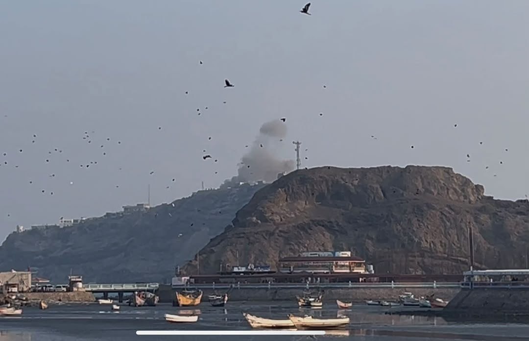 多線作戰? 胡塞除打沙國機場 還首襲擊葉門總統府釀5死16傷