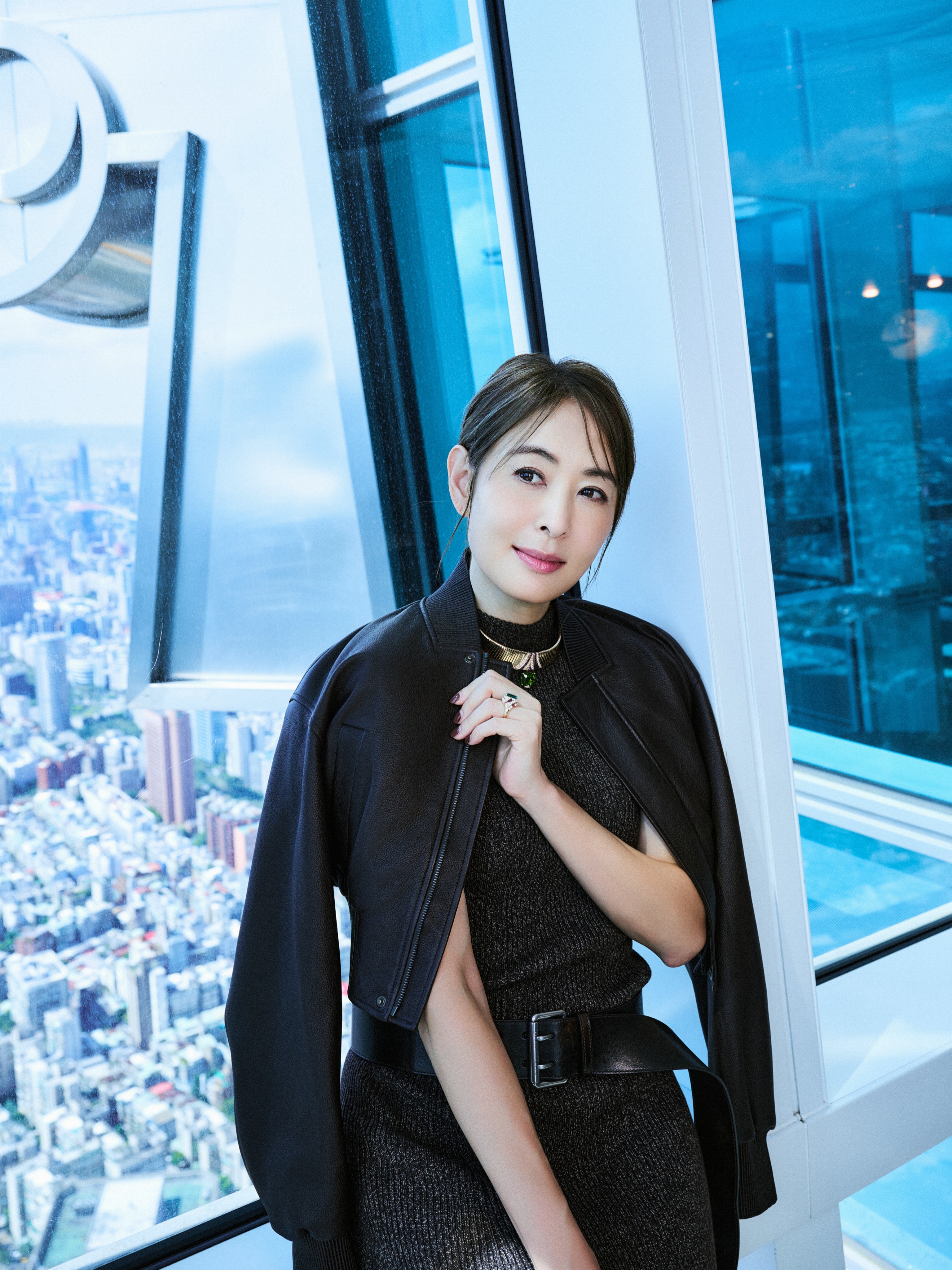 賴惠員今為批評穿著鞠躬道歉 賈永婕接受更自信喊:我就是要不一樣!
