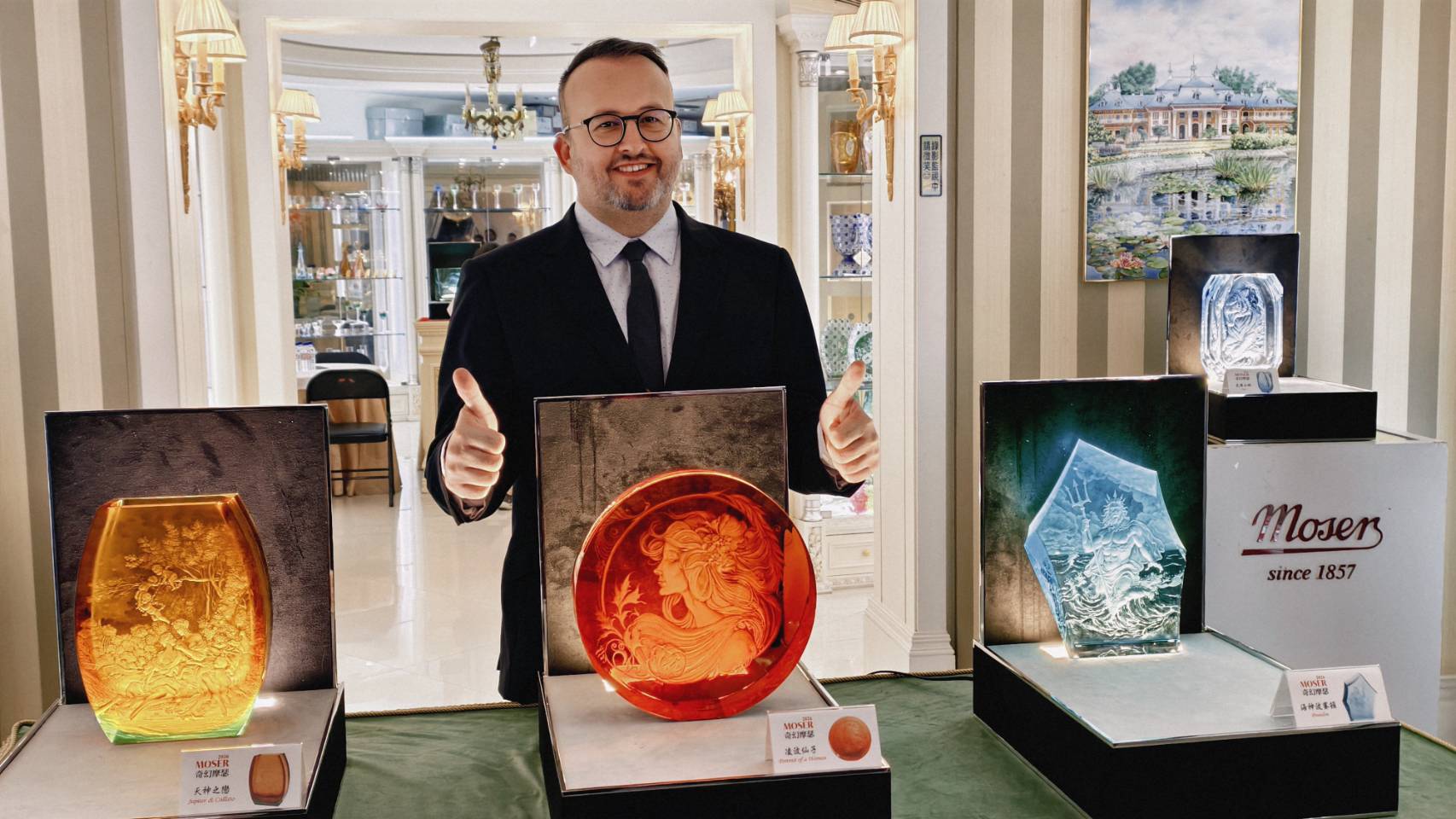 世界水晶第一品牌高雄巡迴展 國際級雕刻大師親臨分享
