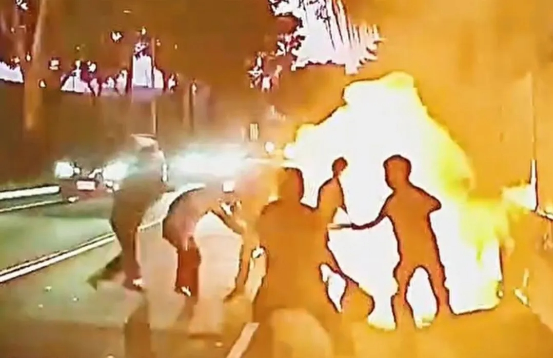 板橋行車糾紛6人大亂鬥!丟擲信號彈炸火光 警全數送辦