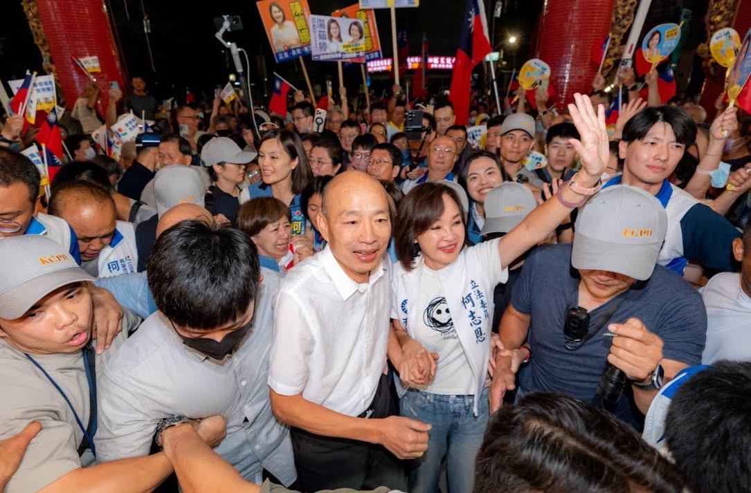 超級星期六賴瑞隆鳳山華麗造勢 韓國瑜助攻柯志恩小港熱情爆棚