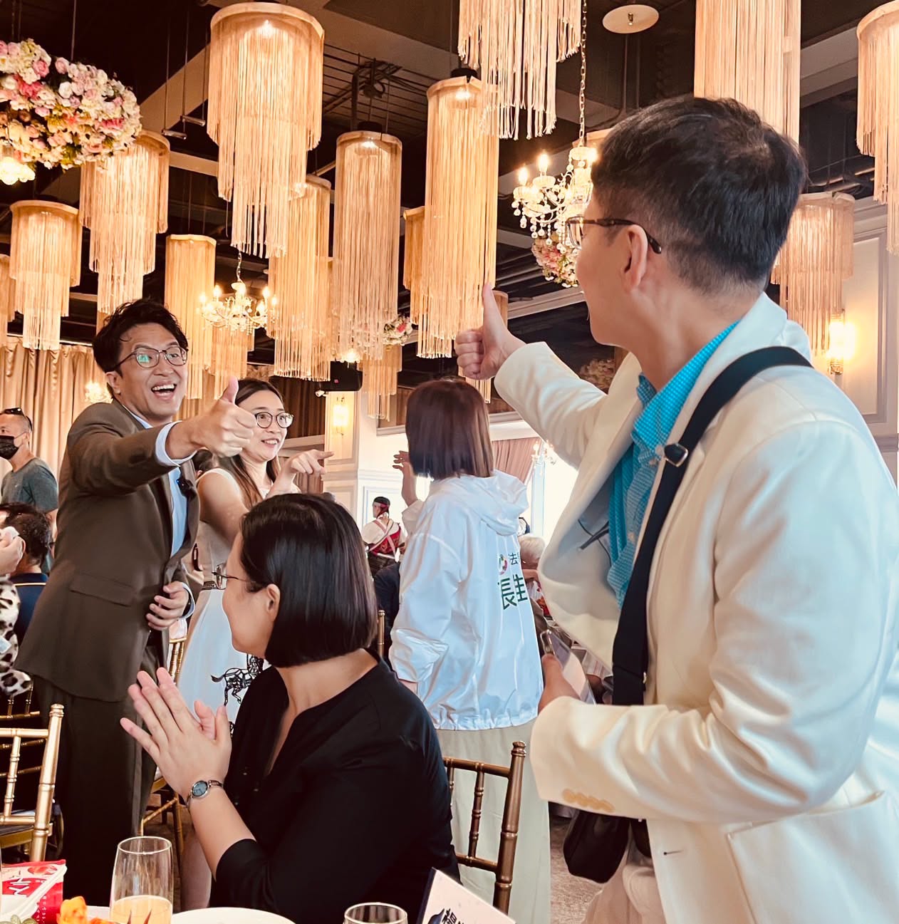 沈伯洋徵「競選主委」5506人報名!楊斯培:每一滴小水滴都想幫他匯成洋流