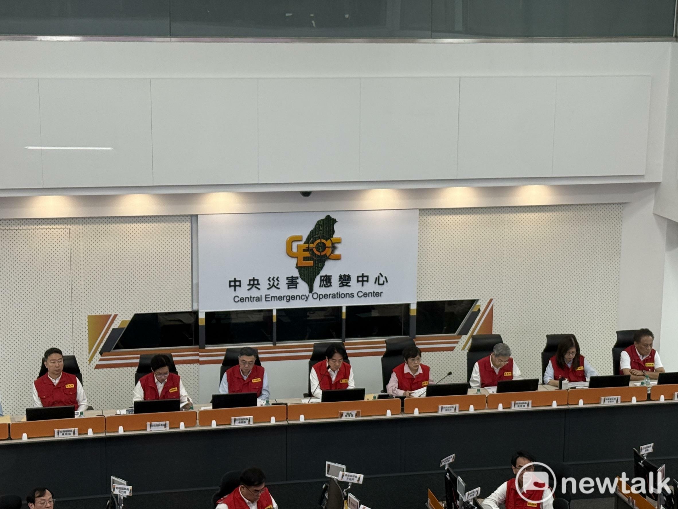  賴清德視導薔琵颱風中央災害應變中心。 圖：高逸帆／攝 