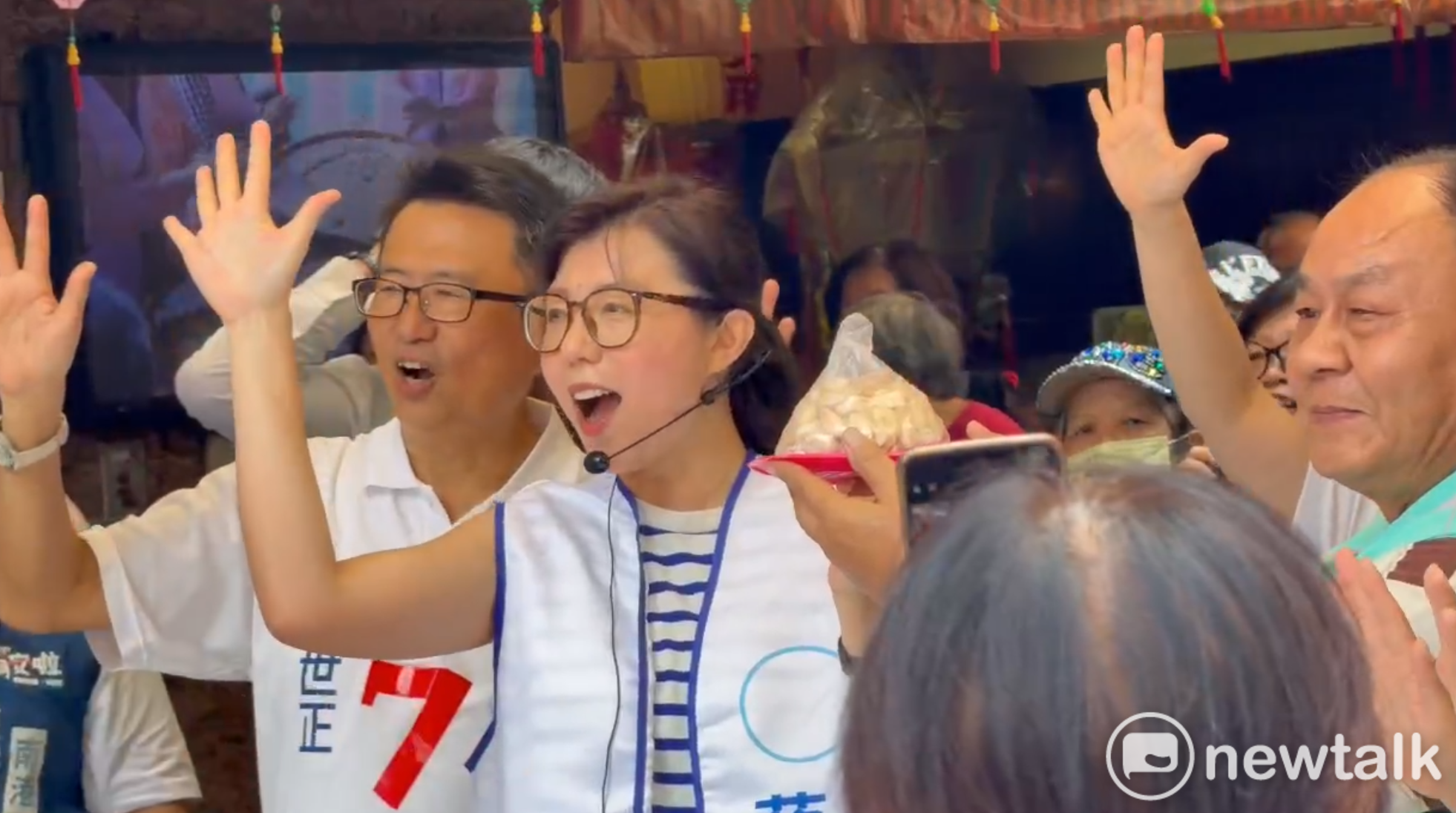 石舫亘代夫掃街高人氣!蔣萬安感冒失聲 團隊憂影響辯論聲音