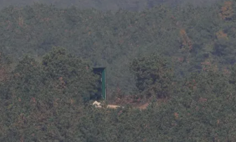  相比南韓於去年 6 月停止廣播並拆除相關裝置，北韓雖跟進停播但仍保留邊境廣播裝置。 圖:翻攝自 X @Global_Mil_Info 