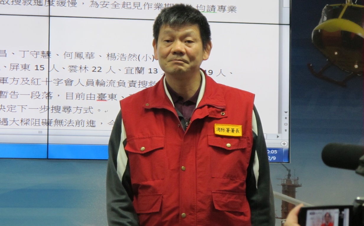 前署長遭冒名借錢!消防署急貼截圖澄清 官方粉專新用法笑翻全網