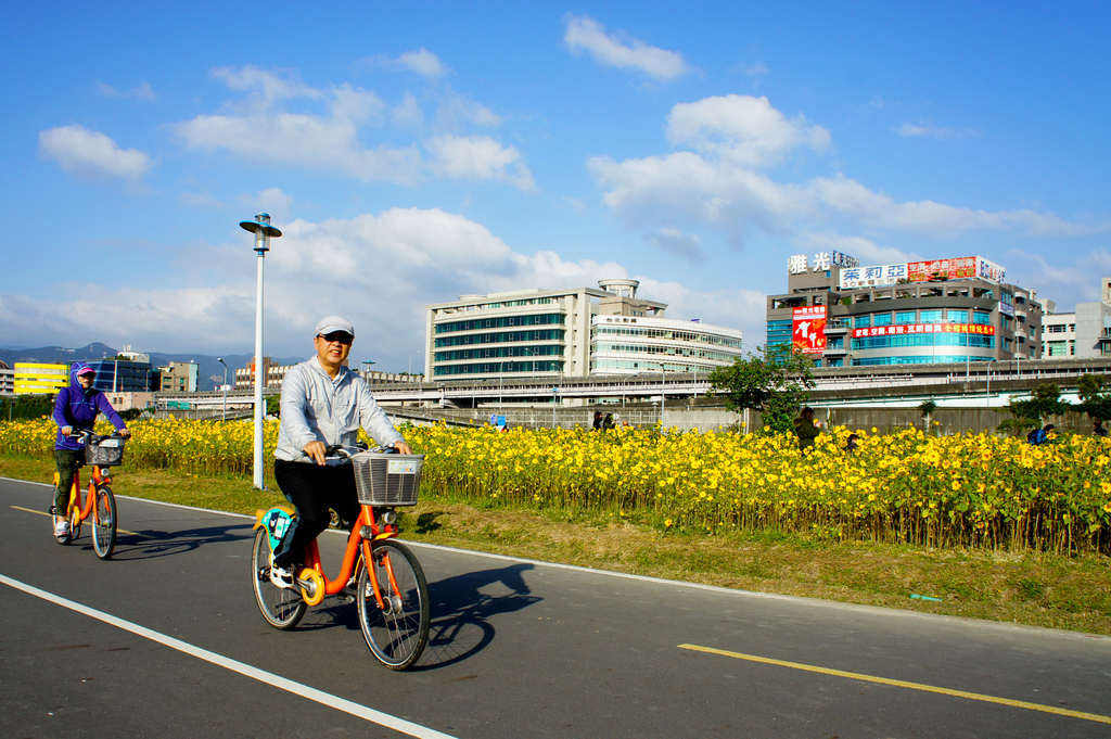 騎鐵馬遊基隆河 汐止再增30個youbike車位好方便 生活 新頭殼newtalk