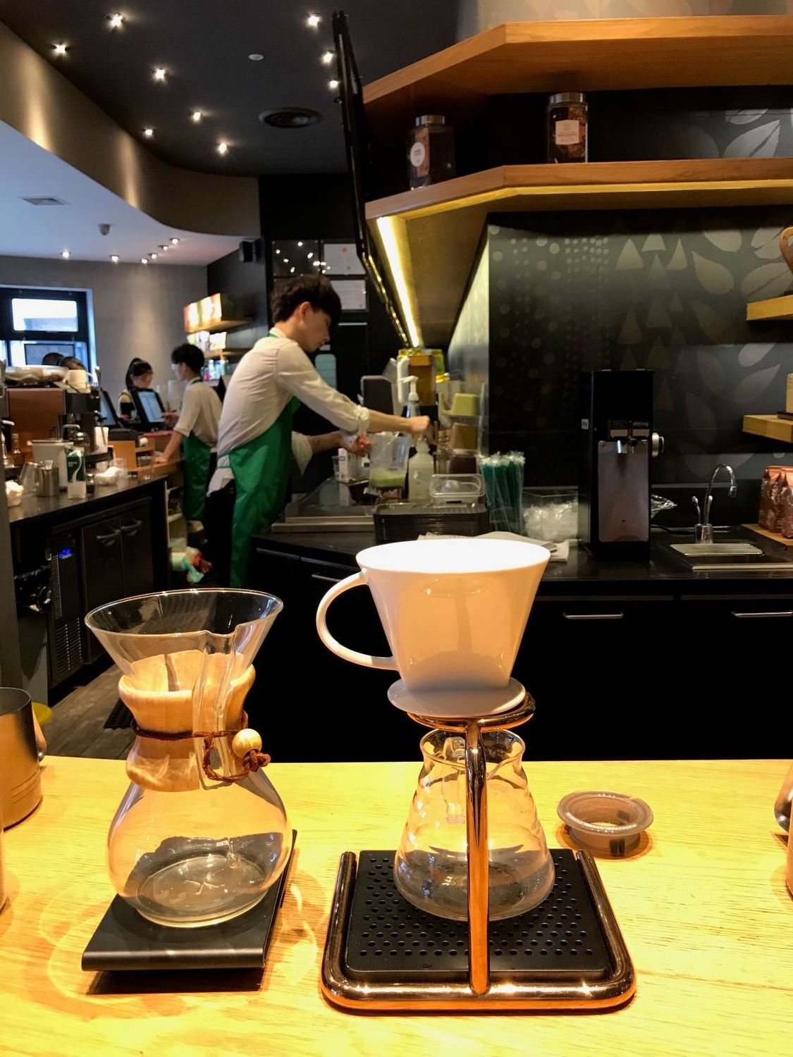 在中國經營類似85℃的咖啡烘焙店，好做嗎？台商認為：不容易。