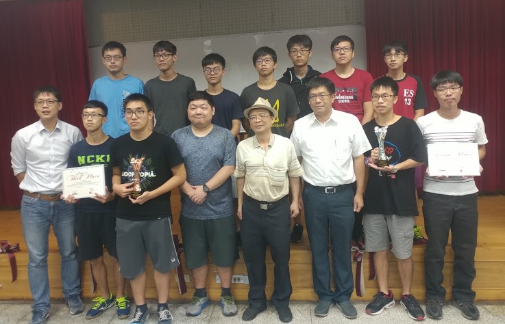 新加坡主辦的首屆亞太地區人工智慧競賽，成大工科系黃吉川講座教授訓練的兩支團隊獲得2、3名。