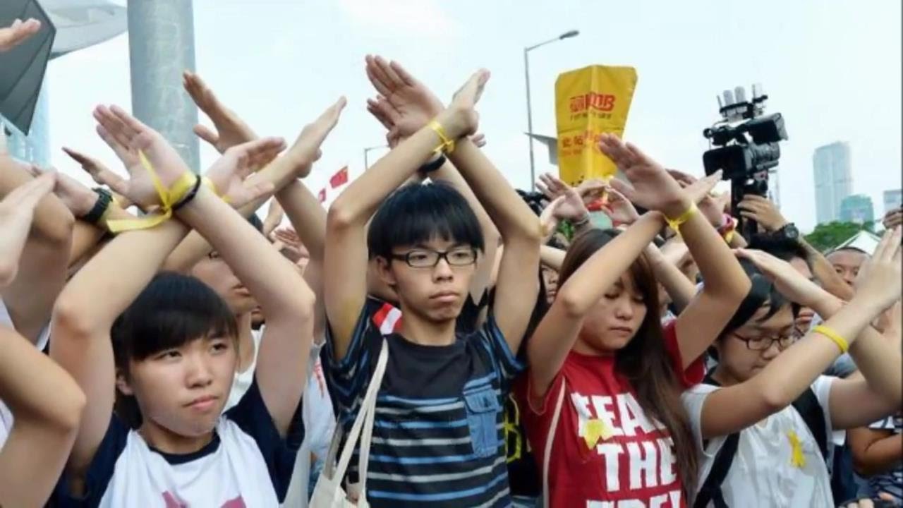 香港當局今天在憲報刊登命令，正式禁制主張「港獨」的民族黨運作，但有人認為，「港獨」事出有因，當局一時難以藉此壓制這方面的思維。   圖 : 翻攝自youtube