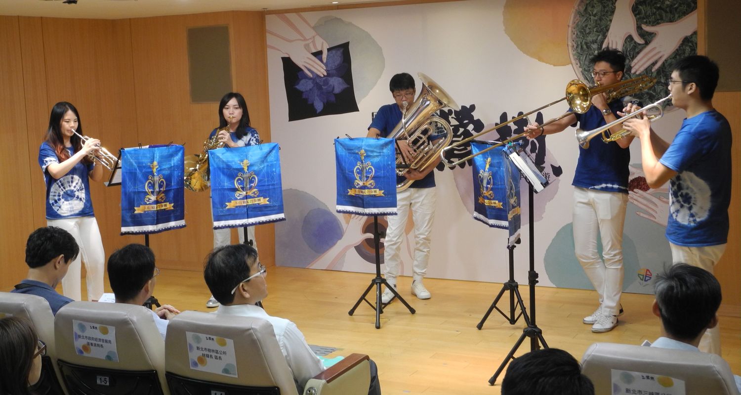 新北市政府舉辦「樂玩三鶯樹工藝手作智慧遊」活動，規劃深度文化工藝遊程及工藝體驗課程，總計提供360個體驗名額。 