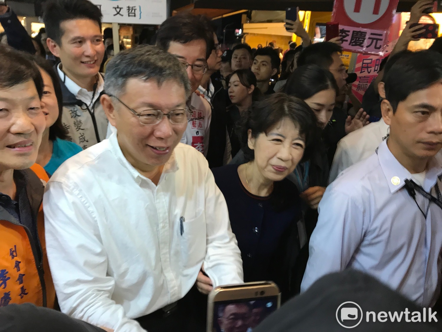 台北市長柯文哲與妻子陳佩琪。   圖 : 周煊惠 / 攝 （資料照）