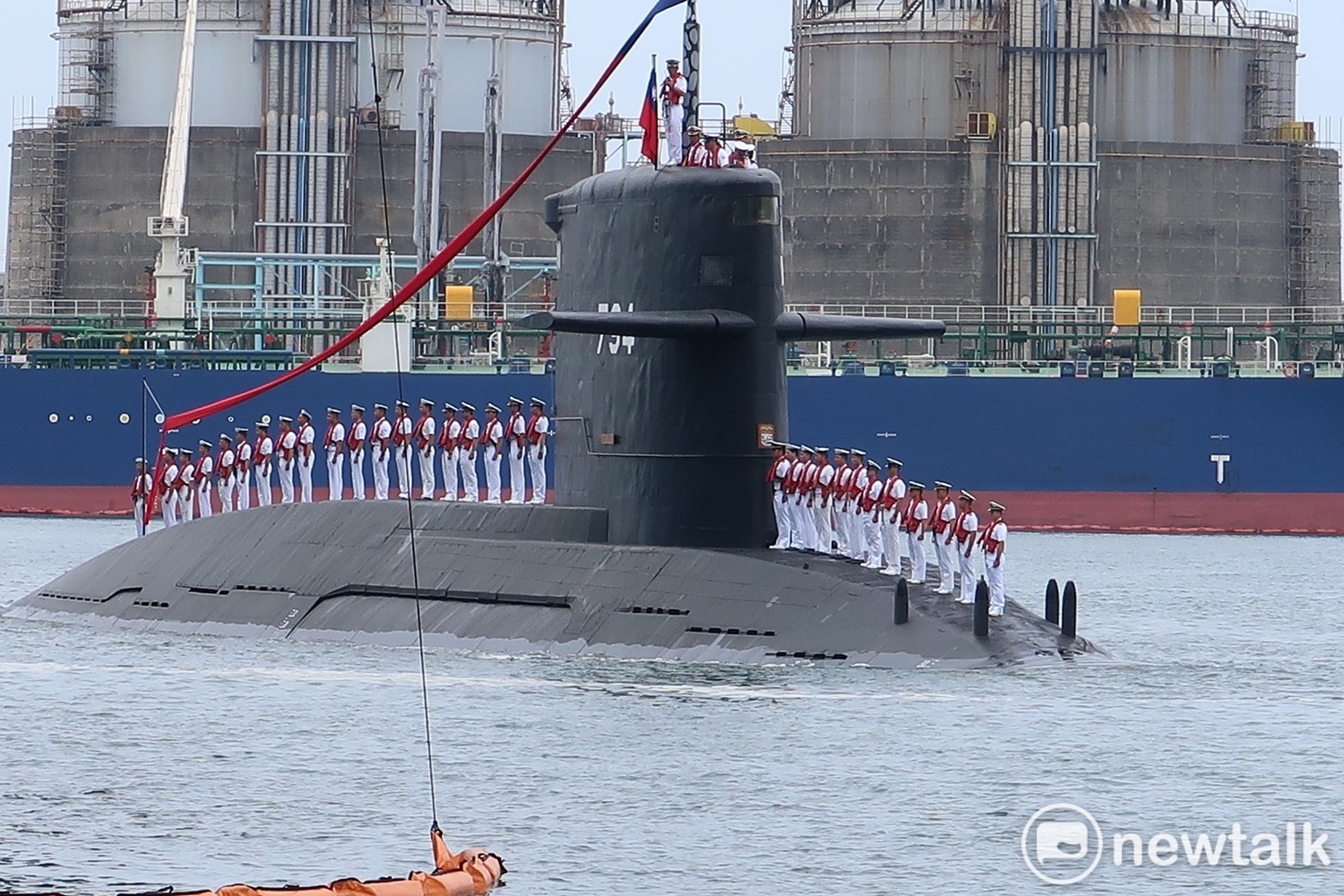 根據路透社報導，美英等7國廠商和專業人士伸出援手，暗中幫助台灣建造自己的潛艦。   圖：林朝億/攝(資料照片)
