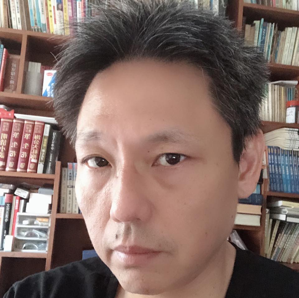 資深媒體人謝寒冰。   圖 : 擷取自謝寒冰臉書