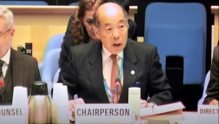 WHO組委會會議日籍主席中谷比呂樹（Dr Hiroki Nakatani），蠻橫打斷史瓦帝尼代表發言，還讓中國插隊講話。   圖：翻攝自WHO影片