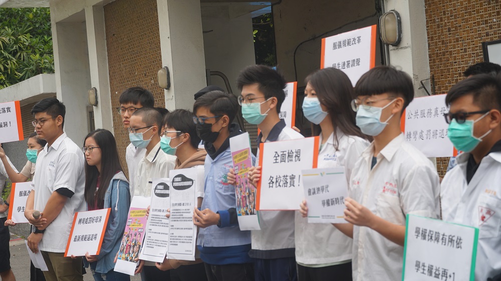 學生發起的「五大訴求」連署，不到2天的時間，就有2千多名學生、12名立委響應。   圖：台灣青年民主協會提供