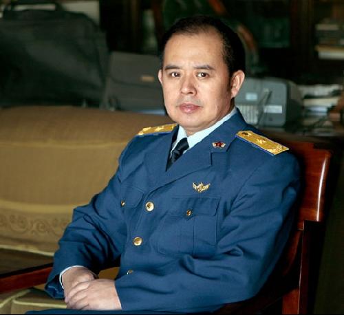 以「超限戰」學說出名的的中共解放軍退役少將喬良接連幾天對外談論「台灣問題」。   圖：翻攝自中美印象網