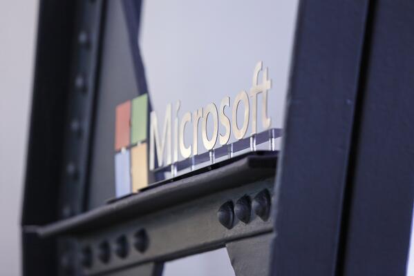 俄国骇客疑似利用微软分销商的凭证，试图入侵客户的系统。   图：取自Microsoft官网(photo:NewTalk)