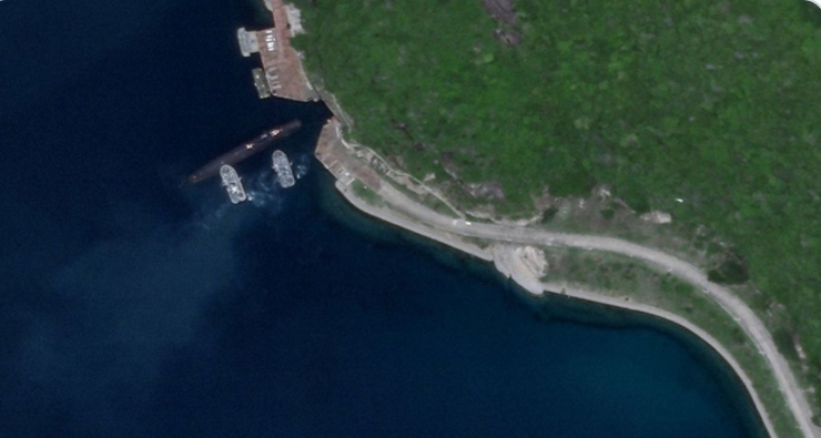 宣稱南海美濟礁主權  外媒揭中共在島上建設「升級為軍事基地」