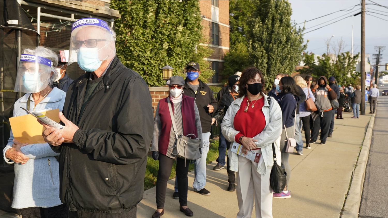 With the US presidential election counting down, voters have voted early, which is unprecedented Photo: Image by Dazhi / Associated Press