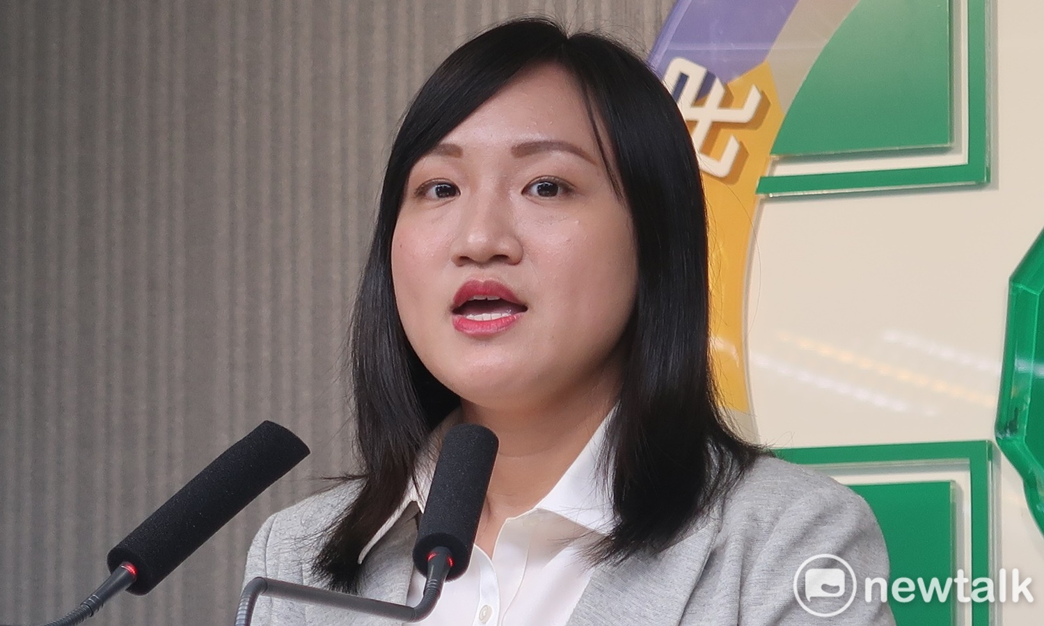 國民黨辦論壇稱「活不起的未來」 謝佩芬列數據一一打臉