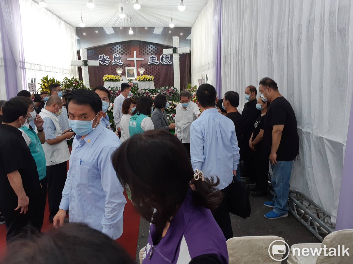 President Tsai Ing-wen went to Chiayi City to mourn Jiang Xizhe's mother, Cai Sheng.Picture: Cai Kunlong / Photo