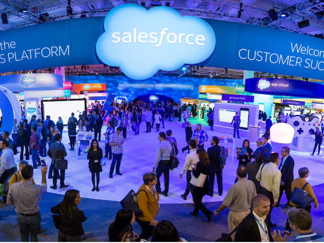 全球最大客戶關係管理軟體商Salesforce 宣布收購雲端工作軟體商Slack。   圖：取自官方臉書(photo:NewTalk)