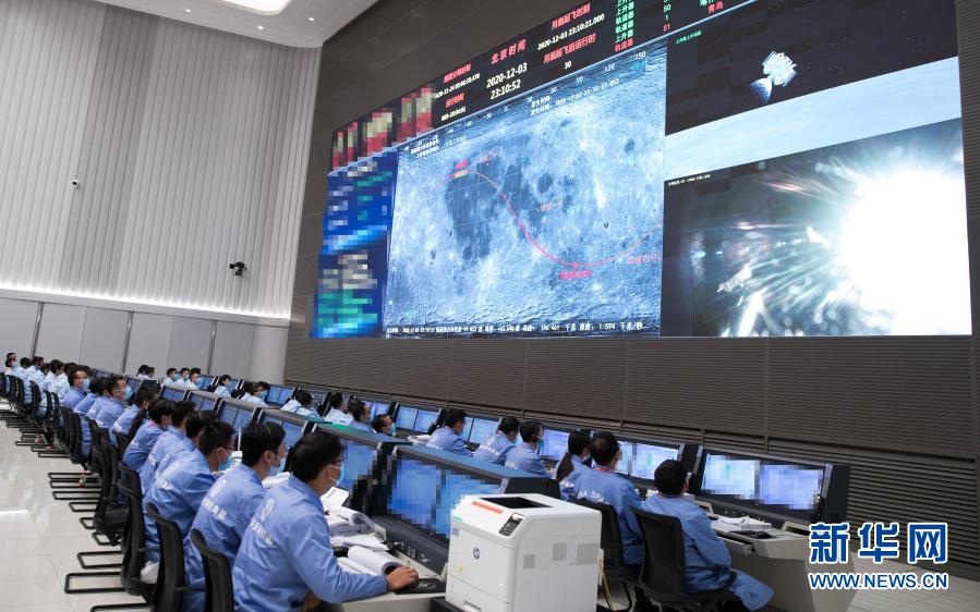 指挥嫦娥五号作业的北京国家航天局地面控制站。   图 : 翻摄自新华网(photo:NewTalk)