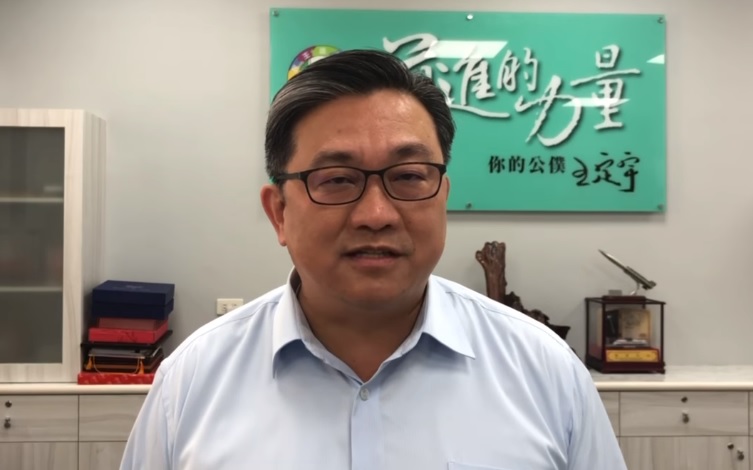 DPP lawmaker Wang Dingyu criticized Asia Weekly's accusation of the dictatorship of the democratically elected president of Democratic Taiwan, which is basically a 