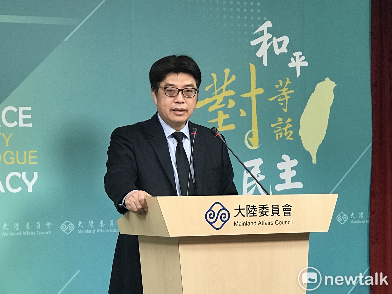 中共擬制裁28位美前官員 陸委會：呼籲對岸「正視現實」