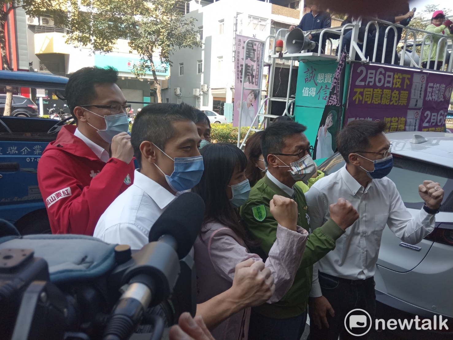 吳怡農南下為黃捷站台 呼籲鳳山市民留下優秀認真的議員
